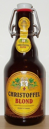 Фирменная бутылка пива Christoffel Blond
