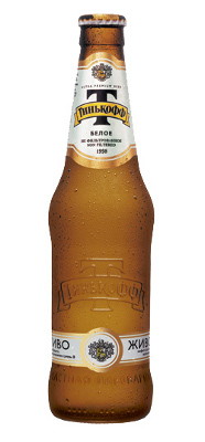 Фирменная бутылка пива Тинькофф Белое - фото